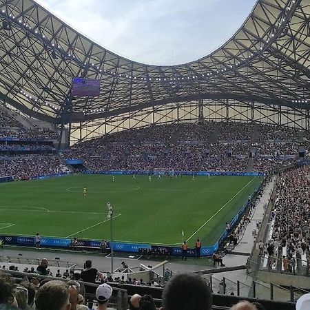 Hebergement 4 Pieces A Marseille Pres Du Velodrome Exterior foto
